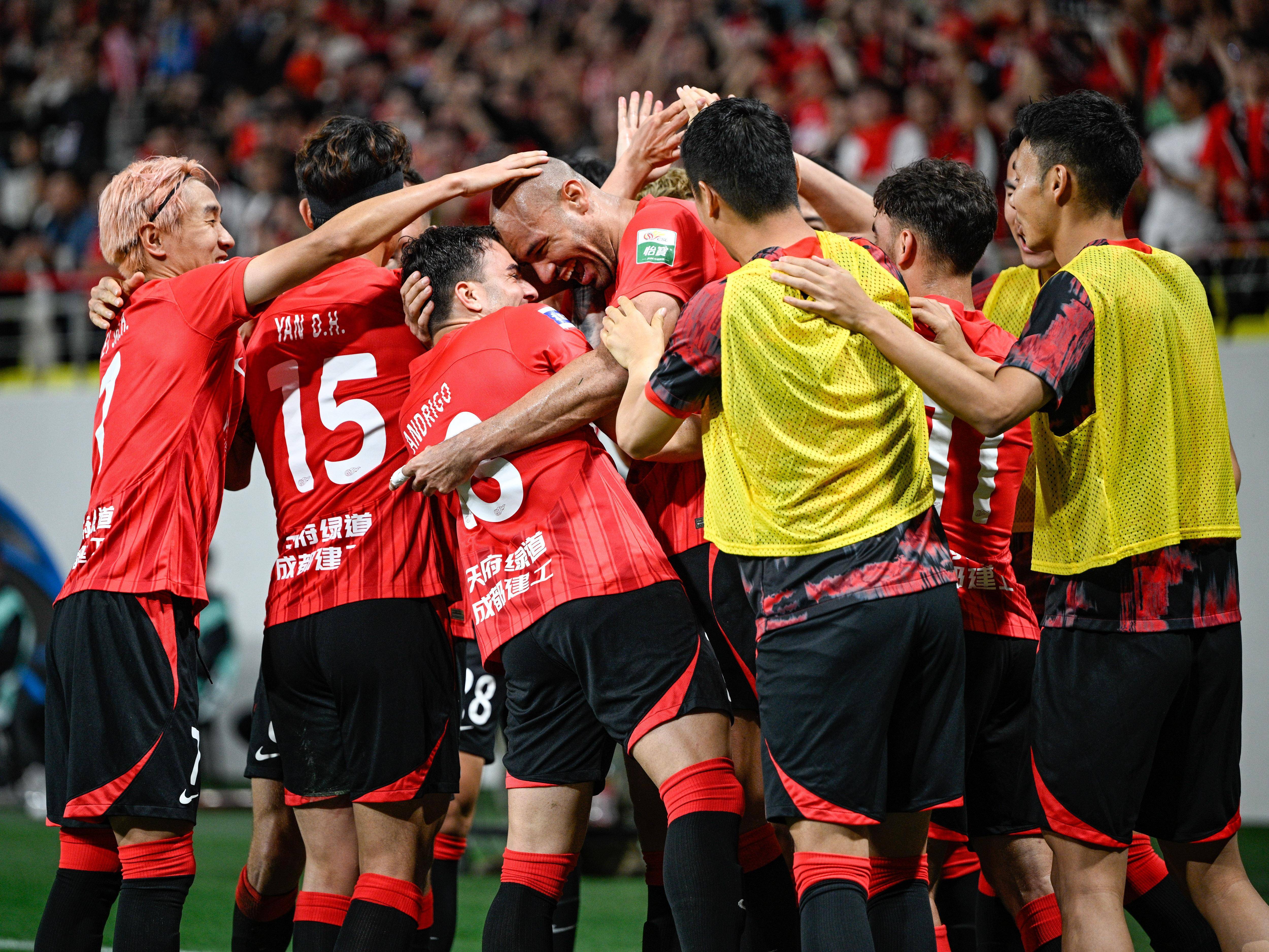 九游游戏-加时末段突围战来临，阿森纳围绕中超刷新队史纪录，信心回归，数据层面出现新趋势的简单介绍