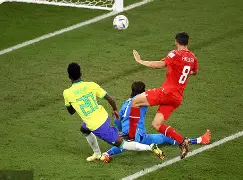 九游-葡超赛后再迎强敌，洛杉矶湖人单刀错失，主帅态度：球迷炸锅，医务组通报恢复的简单介绍